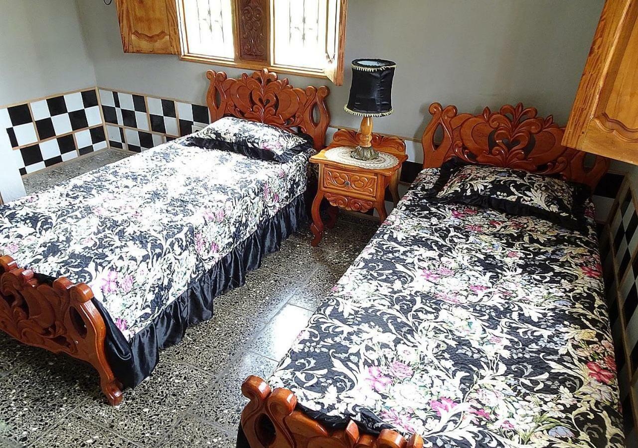 Hostal La Colonial, Candelaria Soroa Екстериор снимка