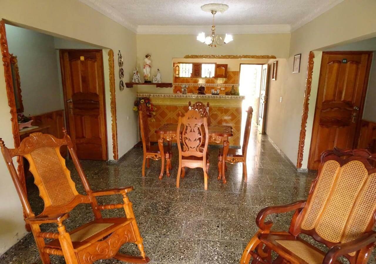 Hostal La Colonial, Candelaria Soroa Екстериор снимка